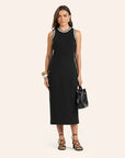vestido preto tubinho